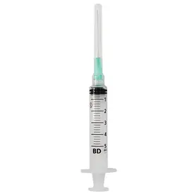 Seringa Descartável Plastipak Luer Lock 5ml com Agulha 0,80x40 - Bd